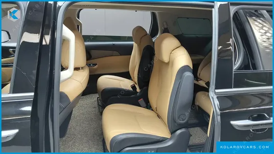 KIA CARNIVAL DIESEL 9-SEATER NOBLESSE