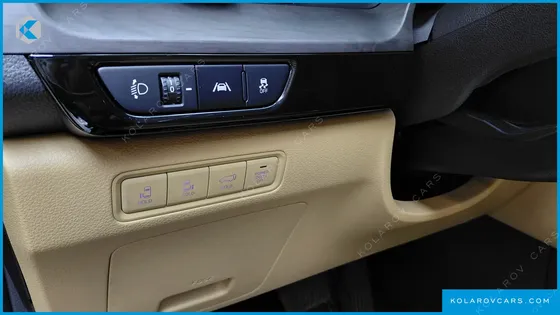 KIA CARNIVAL DIESEL 9-SEATER NOBLESSE