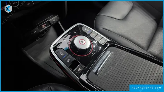 KIA NIRO EARTH