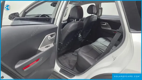 KIA NIRO EARTH