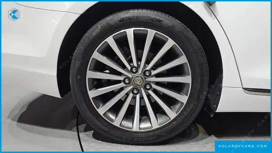 HYUNDAI GRANDEUR 2.4 PREMIUM