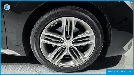HYUNDAI GRANDEUR 3.0 LPI DSABLED PERSON