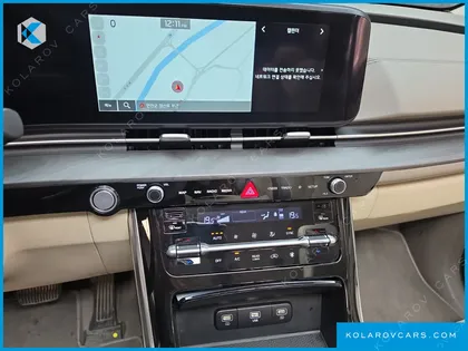 KIA CARNIVAL DIESEL 9-SEATER NOBLESSE