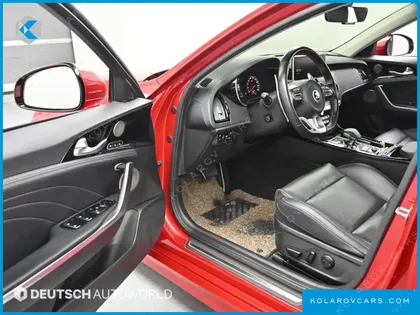KIA STINGER 2.5 PLATINUM