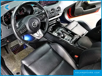 KIA STINGER 2.5 PLATINUM