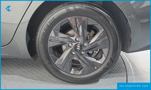 HYUNDAI ELANTRA (AVANTE) INSPIRATION