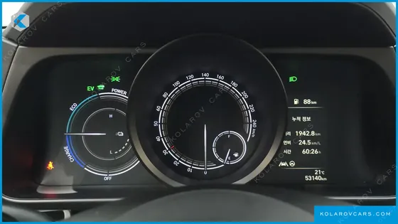 HYUNDAI ELANTRA (AVANTE) SMART