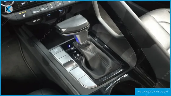 HYUNDAI ELANTRA (AVANTE) SMART