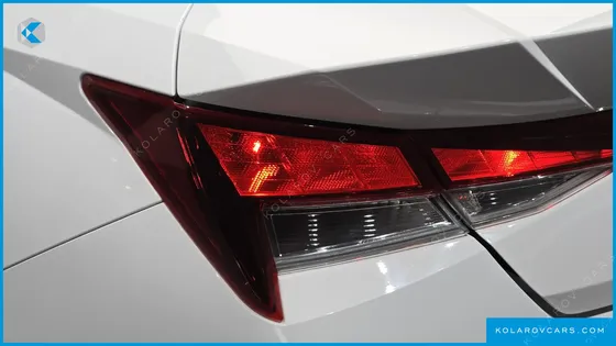 HYUNDAI ELANTRA (AVANTE) SMART