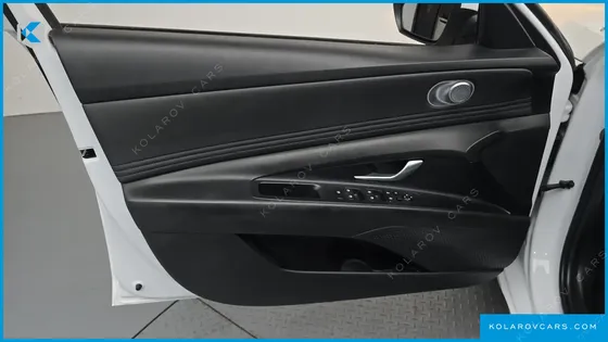 HYUNDAI ELANTRA (AVANTE) SMART