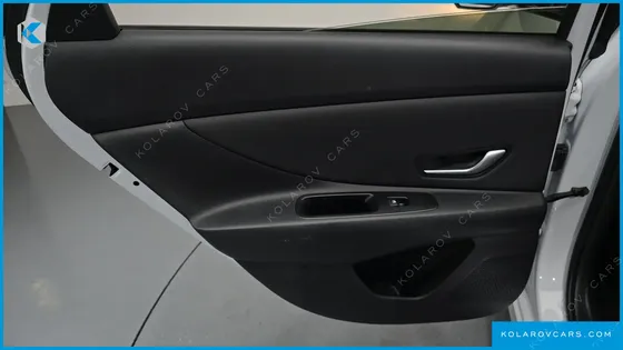 HYUNDAI ELANTRA (AVANTE) SMART