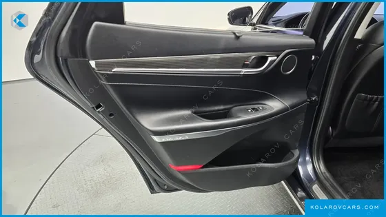HYUNDAI GRANDEUR 2.4 PREMIUM