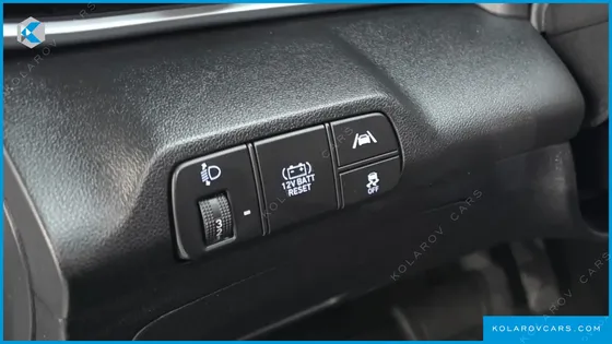 HYUNDAI ELANTRA (AVANTE) SMART