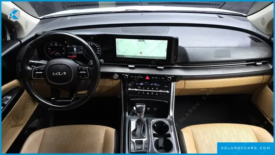 KIA CARNIVAL DIESEL 9-SEATER PRESTIGE