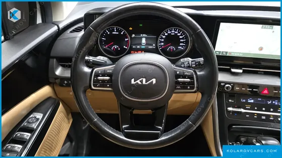 KIA CARNIVAL DIESEL 9-SEATER PRESTIGE