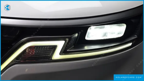 KIA CARNIVAL DIESEL 9-SEATER PRESTIGE