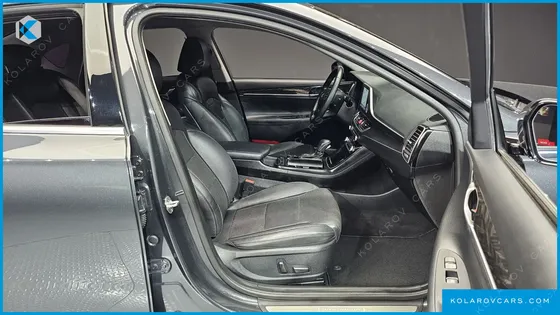 HYUNDAI GRANDEUR 2.4 PREMIUM