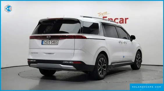 KIA CARNIVAL DIESEL 9-SEATER PRESTIGE