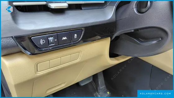 KIA CARNIVAL DIESEL 9-SEATER PRESTIGE