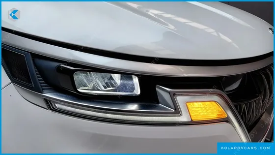 KIA CARNIVAL DIESEL 9-SEATER PRESTIGE