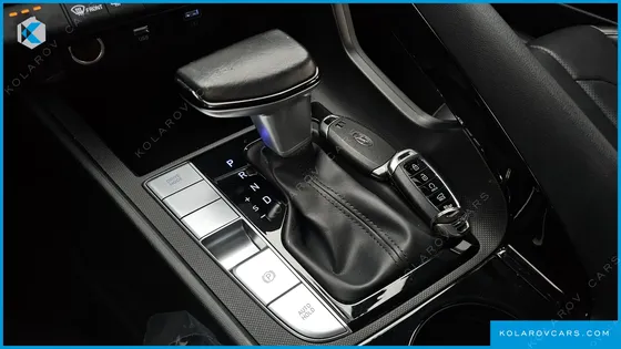 HYUNDAI ELANTRA (AVANTE) SMART