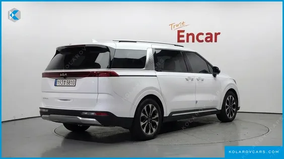 KIA CARNIVAL GASOLINE 9-SEATER NOBLESSE
