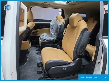 KIA CARNIVAL GASOLINE 9-SEATER NOBLESSE