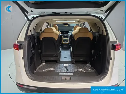 KIA CARNIVAL GASOLINE 9-SEATER NOBLESSE