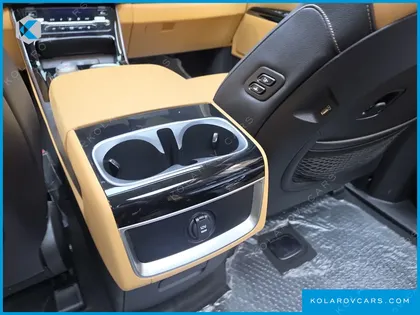 KIA CARNIVAL GASOLINE 9-SEATER NOBLESSE