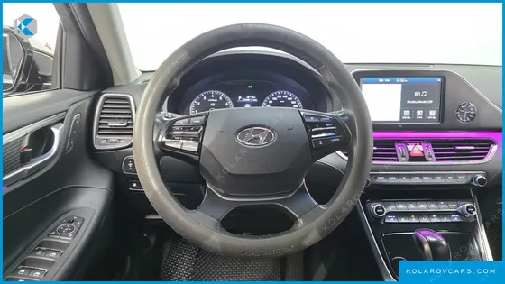 HYUNDAI GRANDEUR 2.4 PREMIUM