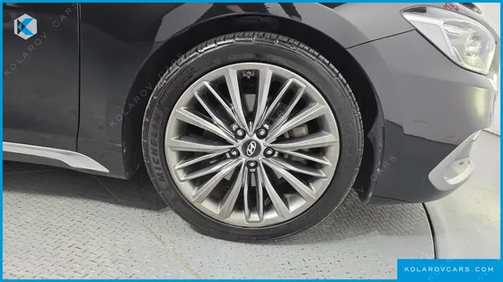 HYUNDAI GRANDEUR 2.4 PREMIUM