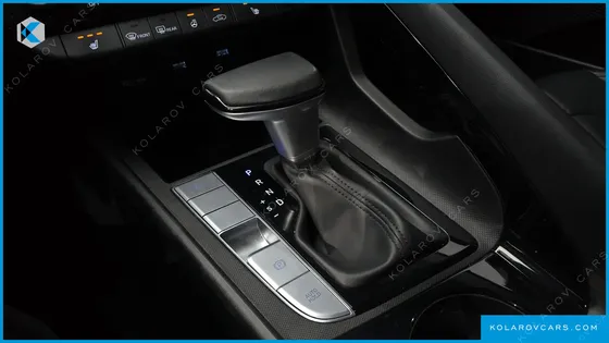 HYUNDAI ELANTRA (AVANTE) SMART