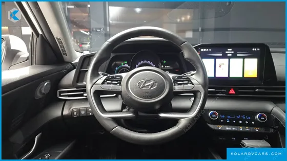 HYUNDAI ELANTRA (AVANTE) SMART