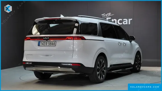 KIA CARNIVAL DIESEL 9-SEATER NOBLESSE