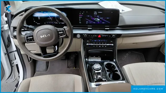 KIA CARNIVAL DIESEL 9-SEATER NOBLESSE