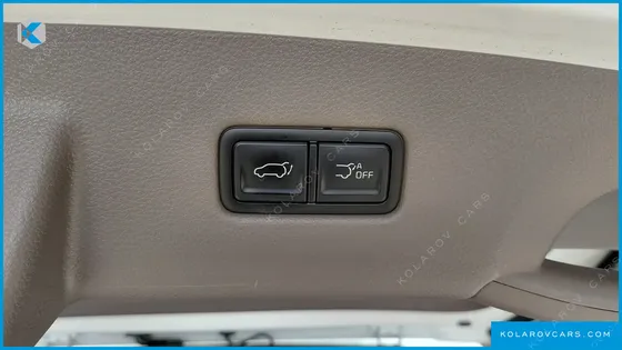 KIA CARNIVAL DIESEL 9-SEATER NOBLESSE