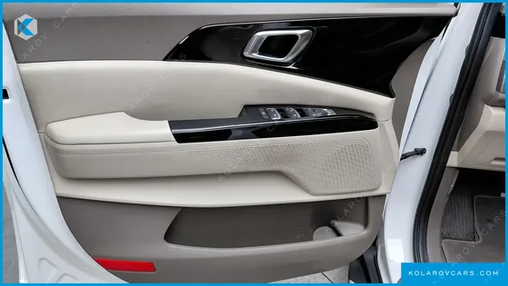 KIA CARNIVAL DIESEL 9-SEATER NOBLESSE