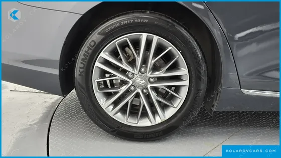 HYUNDAI GRANDEUR 2.4 PREMIUM