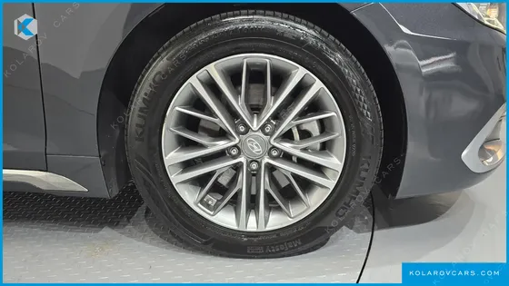 HYUNDAI GRANDEUR 2.4 PREMIUM