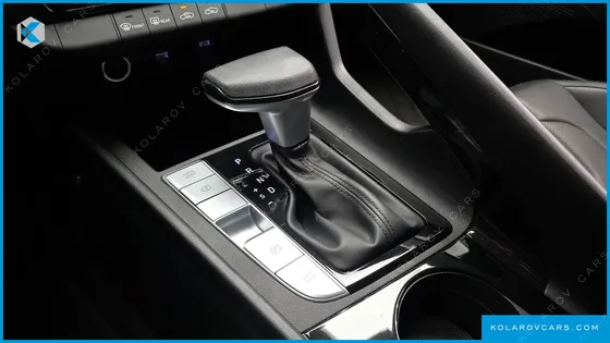 HYUNDAI ELANTRA (AVANTE) SMART