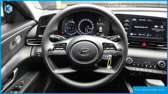 HYUNDAI ELANTRA (AVANTE) SMART