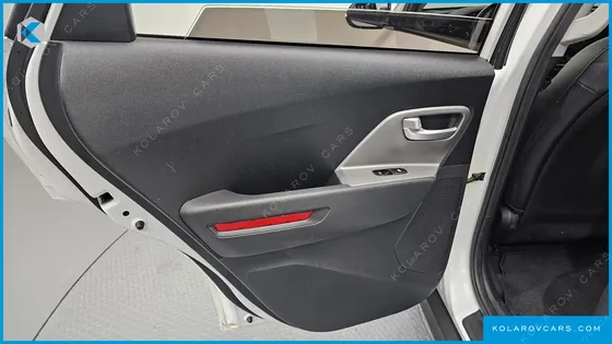 KIA NIRO EARTH