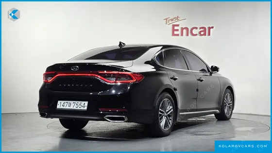 HYUNDAI GRANDEUR 2.2 DIESEL PREMIUM