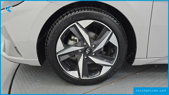 HYUNDAI ELANTRA (AVANTE) INSPIRATION