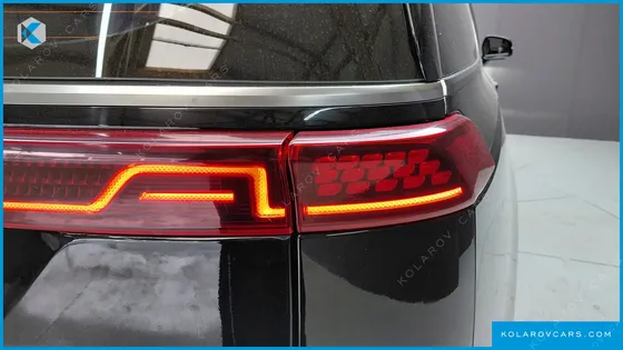 KIA CARNIVAL DIESEL 9-SEATER NOBLESSE