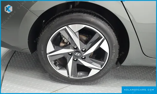 HYUNDAI ELANTRA (AVANTE) INSPIRATION