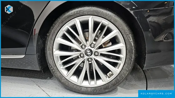 HYUNDAI GRANDEUR 2.4 PREMIUM