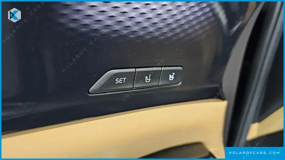 KIA CARNIVAL DIESEL 9-SEATER SIGNATURE