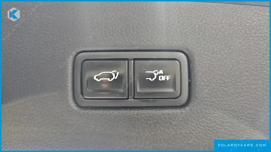 KIA CARNIVAL DIESEL 9-SEATER SIGNATURE