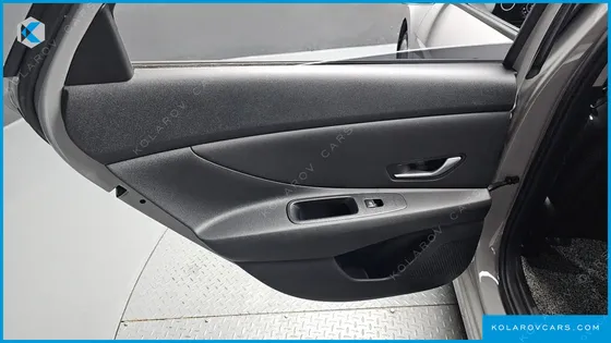 HYUNDAI ELANTRA (AVANTE) 1.6